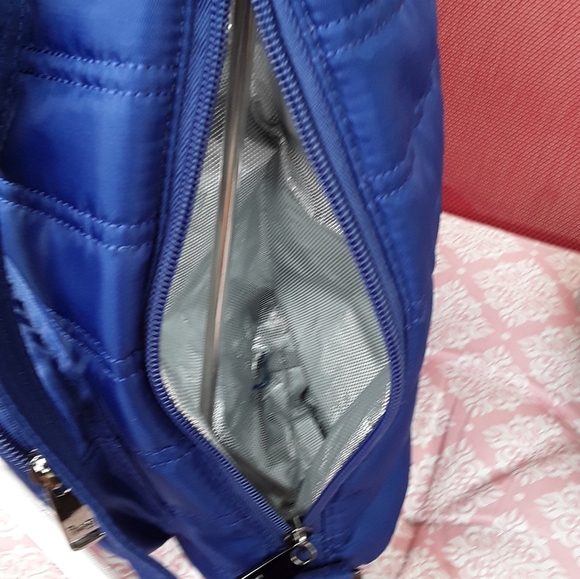 LUG Zipliner + bonus coin pouch! - Picture 10 of 16